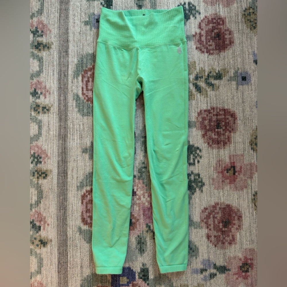 free people high rise 7/8 green legging! size xs/s